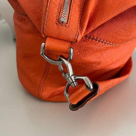 ICONIC GIVENCHY NIGHTINGALE LARGE LEATHER BAG - Picture 8 of 13